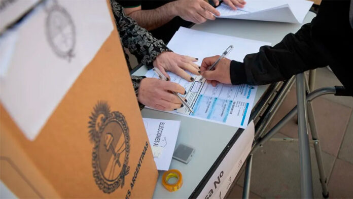 urnas elecciones voto