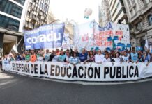 Un juez dispuso una medida cautelar para dejar sin efecto la suspensión de la ley de financiamiento universitario