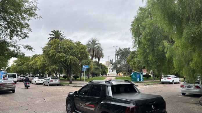 9b667d98-327b-481f-83ed-15c830533f27