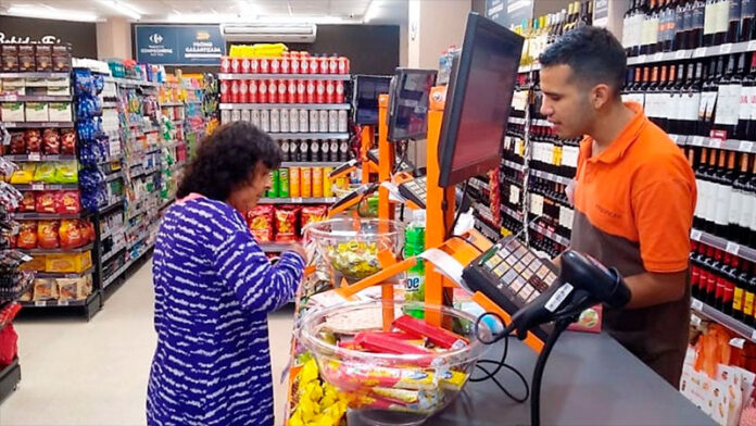 gondolas comercio empleados