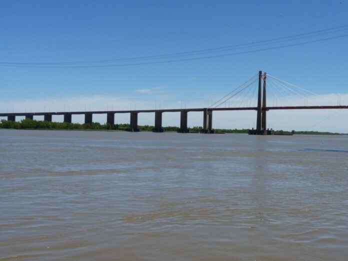rio parana guazu puente zarate brazo largo