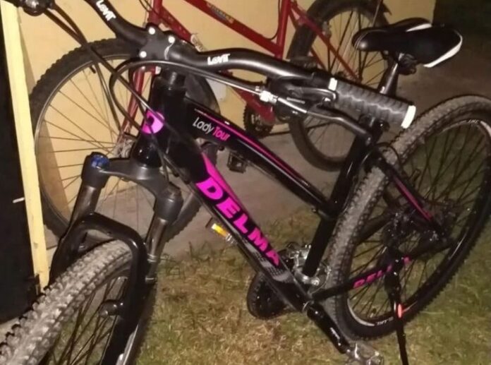 fb174c40-12c0-434d-90f8-51d6b60d85be