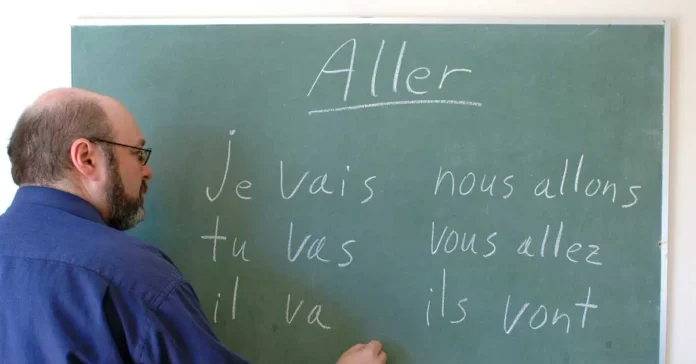 201710031445190.frances-una-facebook