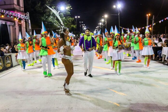 53309070_2268750566729325_7601802233692291072_n