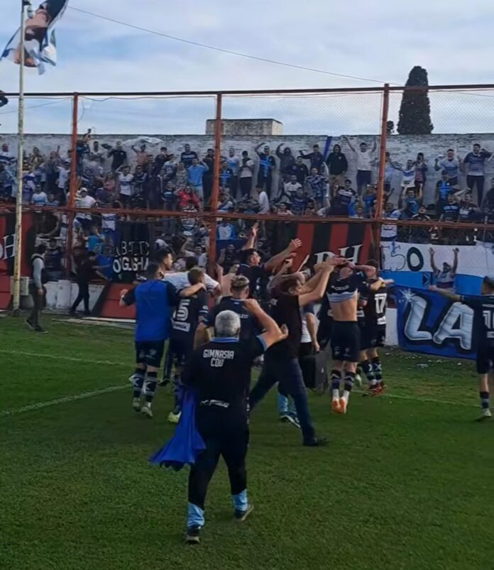 ed0b5599-5925-42cb-8336-52c2a5c555d9