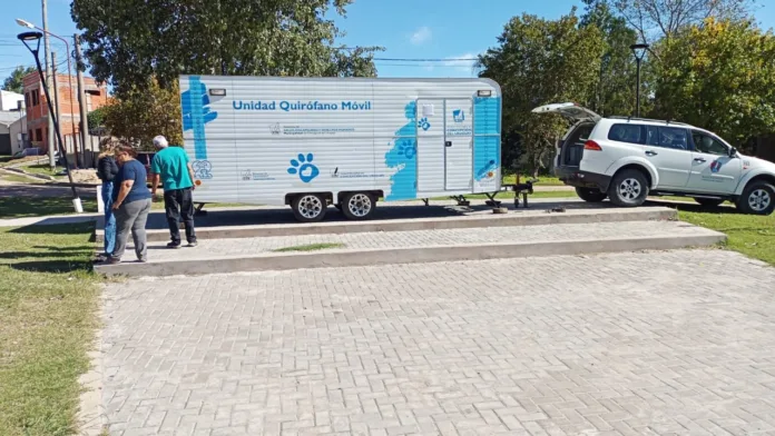 Castramóvil en la Rural 1