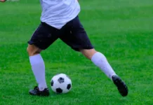 Confirmaron horario y árbitros para la revancha entre Juventud y Lanús de Concepción del Uruguay