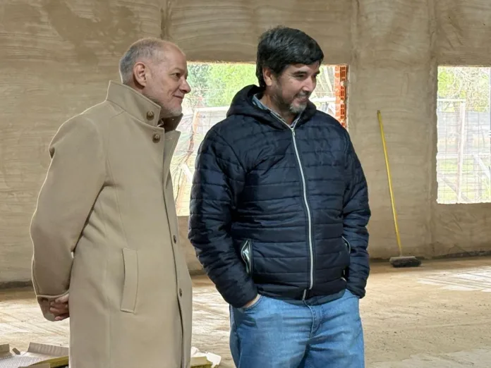 20102061-4dbb-4e65-a07c-c7300772595d