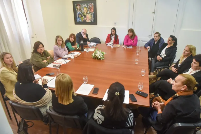 998c6ed9-1717-44c2-802e-08e36d149dda