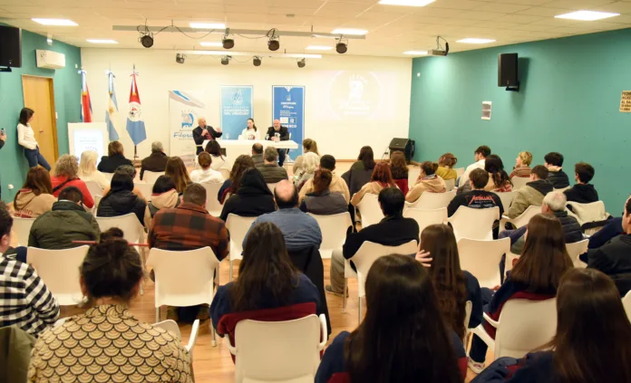 apertura Filosofia 2 (1)