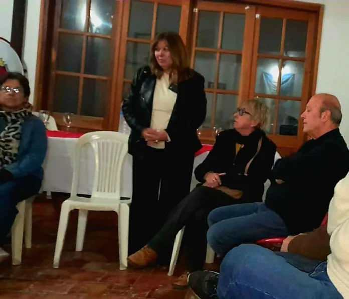 d299cf14-e985-44a3-ac33-3725d83bf4d0