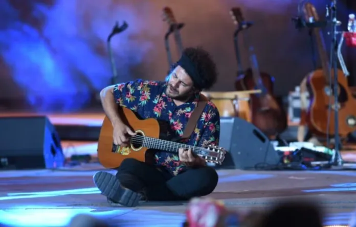 Raly Barrionuevo - Feria de la Palabra